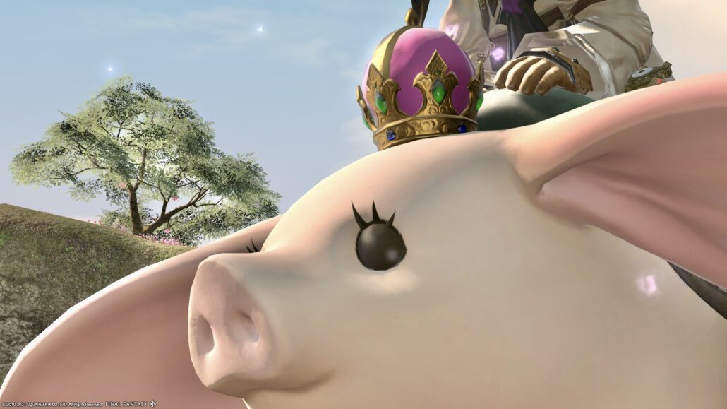 Flying pig mount “Porxie King” with a cute crown (Lawson collaboration
