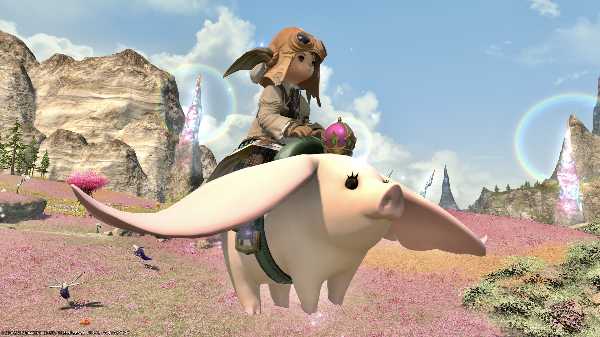 Flying pig mount “Porxie King” with a cute crown (Lawson collaboration