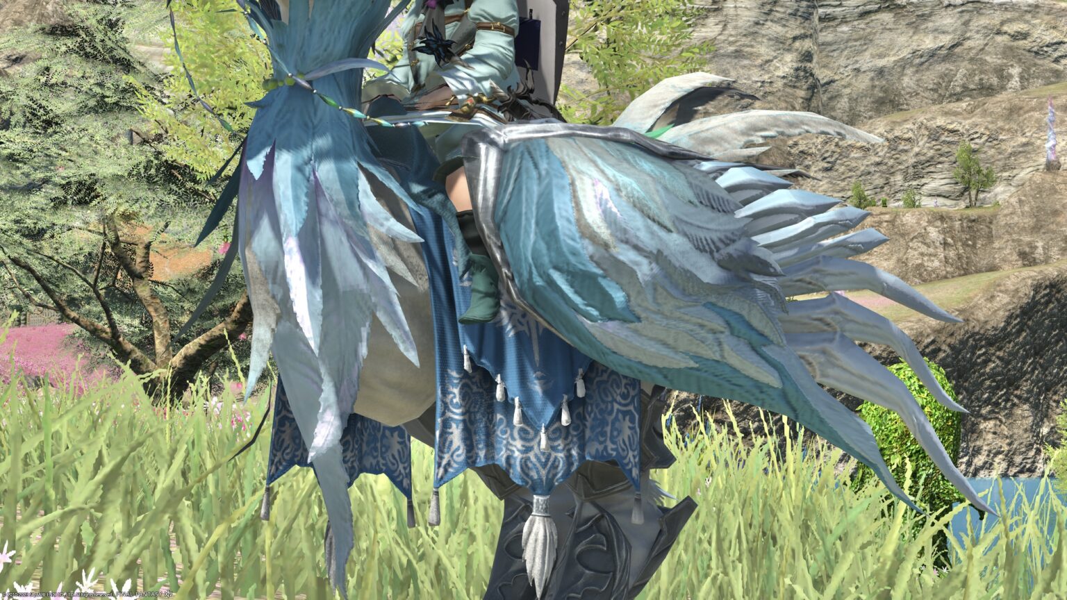 Hydaelyn’s divinely adorable chocobo armored “Barding of Divine Light” Norirow Note Eorzean